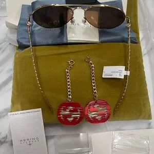 GUCCI DESIGNED SUNGLASSES WITH CHAIN-LINK ARMS WITH DETACHABLE RED GG LOGO’s Gucci | Accessories | Gucci Designed Sunglasses With  main image 2